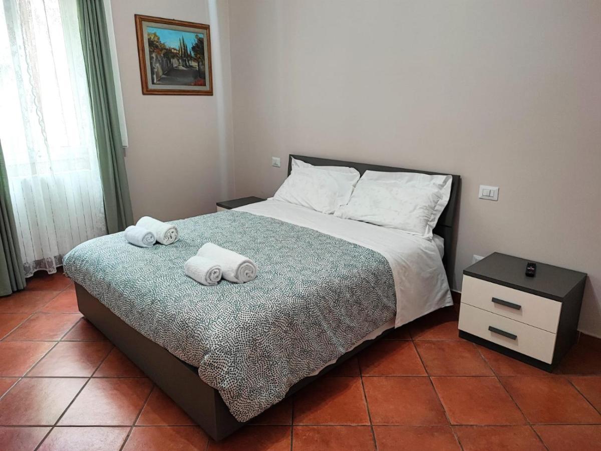 Romana Apartment For 4 Floransa Dış mekan fotoğraf